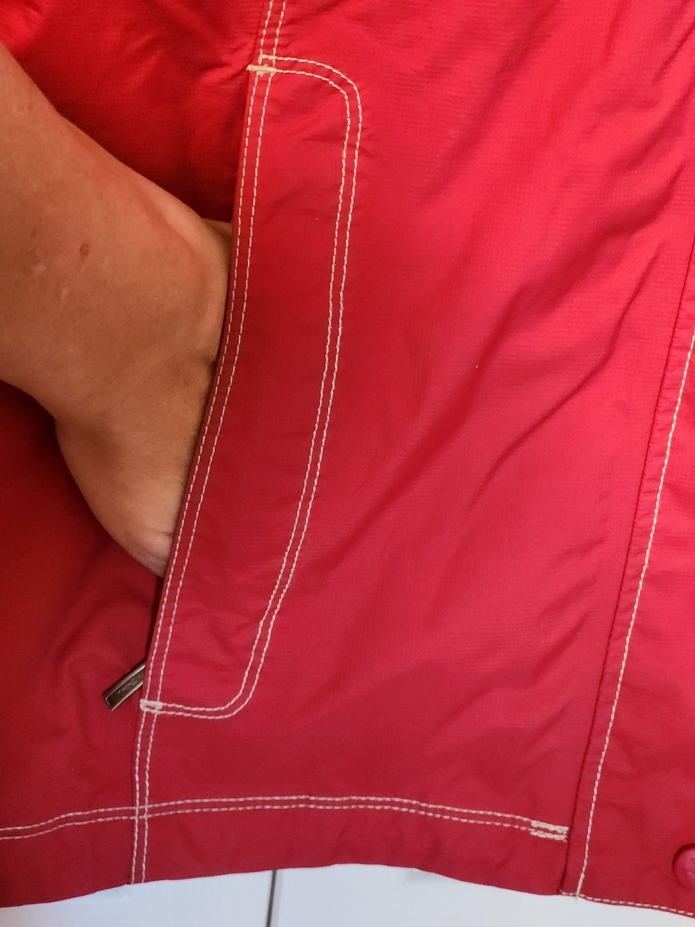 EDDIE BAUER Red Hooded Women's Ski Jacket Size Medium - Picture 11 of 15